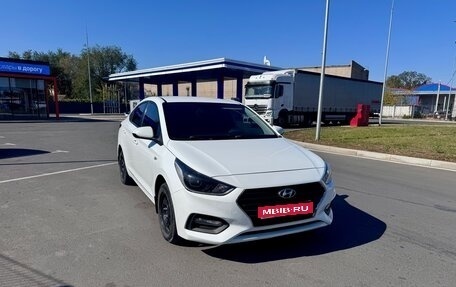 Hyundai Solaris II рестайлинг, 2017 год, 1 200 000 рублей, 1 фотография