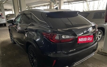 Lexus RX IV рестайлинг, 2019 год, 4 800 000 рублей, 4 фотография