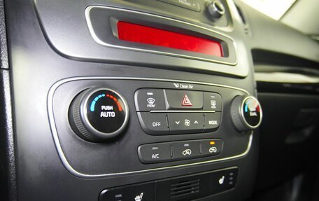 KIA Sorento II рестайлинг, 2017 год, 1 881 000 рублей, 13 фотография