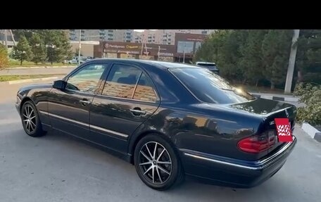 Mercedes-Benz E-Класс, 2000 год, 675 000 рублей, 4 фотография