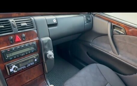 Mercedes-Benz E-Класс, 2000 год, 675 000 рублей, 14 фотография