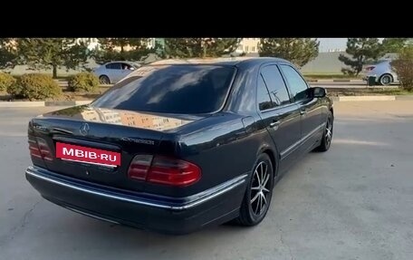 Mercedes-Benz E-Класс, 2000 год, 675 000 рублей, 6 фотография