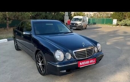 Mercedes-Benz E-Класс, 2000 год, 675 000 рублей, 9 фотография