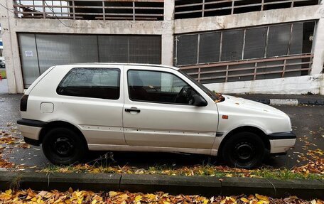Volkswagen Golf III, 1993 год, 88 000 рублей, 2 фотография