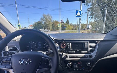 Hyundai Solaris II рестайлинг, 2017 год, 1 200 000 рублей, 7 фотография