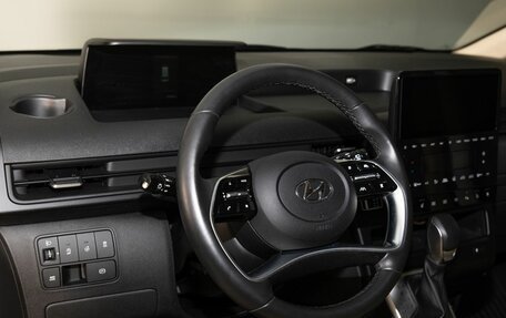 Hyundai Staria, 2021 год, 5 280 000 рублей, 5 фотография