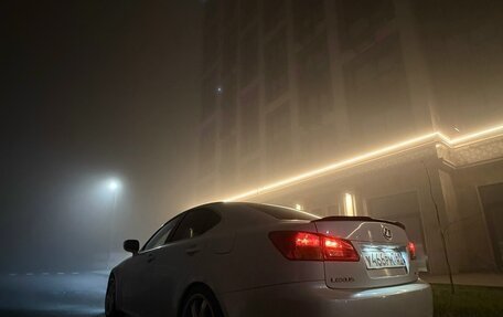 Lexus IS II рестайлинг 2, 2006 год, 950 000 рублей, 4 фотография