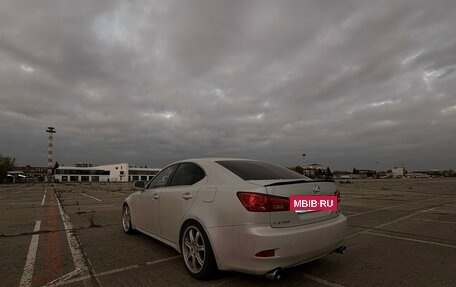 Lexus IS II рестайлинг 2, 2006 год, 950 000 рублей, 2 фотография