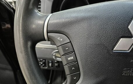 Mitsubishi Pajero IV, 2012 год, 1 996 000 рублей, 20 фотография