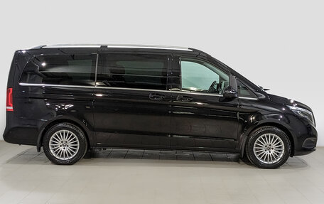 Mercedes-Benz V-Класс, 2018 год, 5 430 000 рублей, 4 фотография