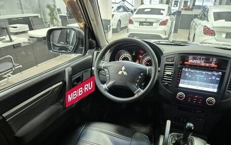 Mitsubishi Pajero IV, 2012 год, 1 996 000 рублей, 26 фотография
