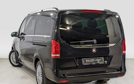 Mercedes-Benz V-Класс, 2018 год, 5 430 000 рублей, 7 фотография