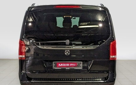 Mercedes-Benz V-Класс, 2018 год, 5 430 000 рублей, 6 фотография