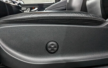 Mercedes-Benz V-Класс, 2018 год, 5 430 000 рублей, 30 фотография