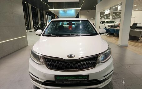 KIA Rio III рестайлинг, 2015 год, 949 000 рублей, 2 фотография