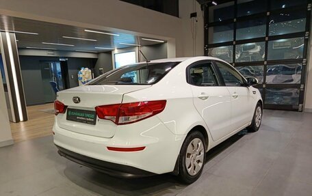 KIA Rio III рестайлинг, 2015 год, 949 000 рублей, 4 фотография