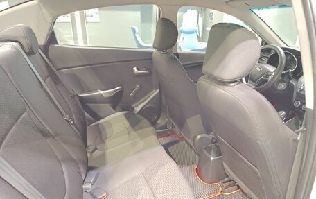 KIA Rio III рестайлинг, 2015 год, 949 000 рублей, 9 фотография