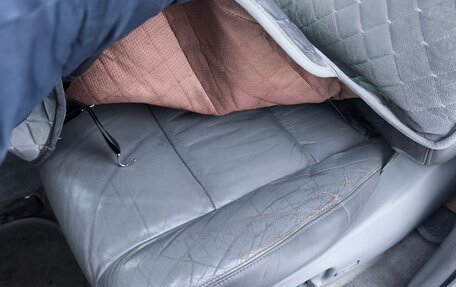 Toyota Land Cruiser 100 рестайлинг 2, 2004 год, 2 350 000 рублей, 4 фотография