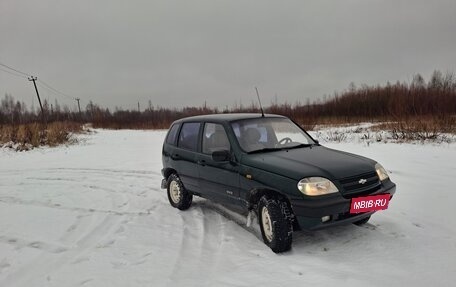 Chevrolet Niva I рестайлинг, 2004 год, 310 000 рублей, 2 фотография