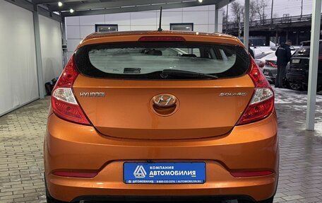 Hyundai Solaris II рестайлинг, 2015 год, 979 000 рублей, 4 фотография