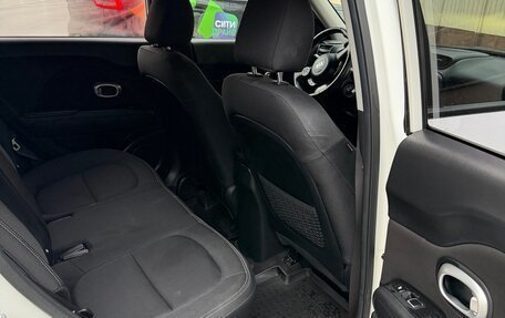 KIA Soul II рестайлинг, 2017 год, 1 400 000 рублей, 10 фотография