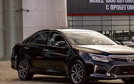 Toyota Camry, 2017 год, 2 395 000 рублей, 7 фотография