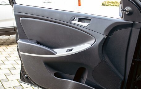 Hyundai Solaris II рестайлинг, 2013 год, 855 000 рублей, 12 фотография