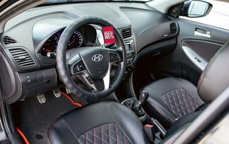 Hyundai Solaris II рестайлинг, 2013 год, 855 000 рублей, 13 фотография