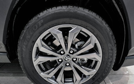 Toyota RAV4, 2025 год, 4 305 000 рублей, 18 фотография