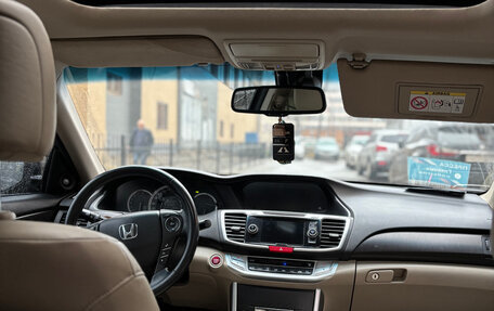 Honda Accord IX рестайлинг, 2013 год, 1 650 000 рублей, 13 фотография