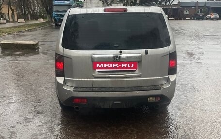 Honda Pilot III рестайлинг, 2013 год, 1 850 000 рублей, 3 фотография