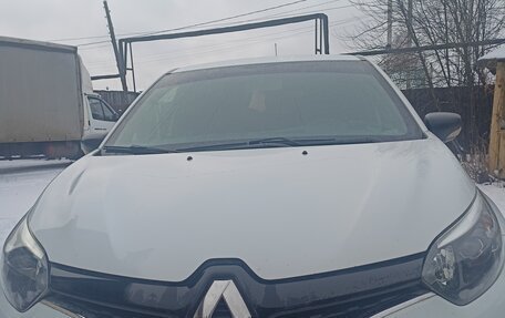 Renault Kaptur I рестайлинг, 2019 год, 1 650 000 рублей, 4 фотография