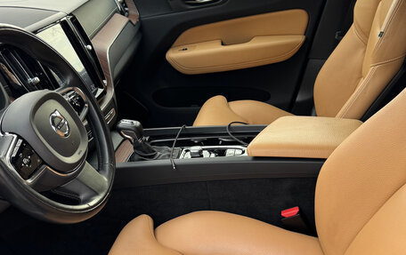 Volvo XC60 II, 2019 год, 3 750 000 рублей, 3 фотография