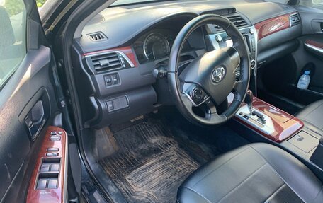 Toyota Camry, 2011 год, 840 000 рублей, 4 фотография