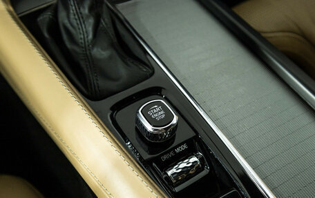 Volvo XC90 II рестайлинг, 2017 год, 3 199 900 рублей, 21 фотография