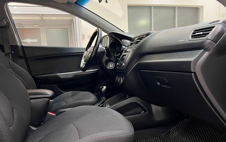 KIA Rio III рестайлинг, 2015 год, 1 240 000 рублей, 30 фотография