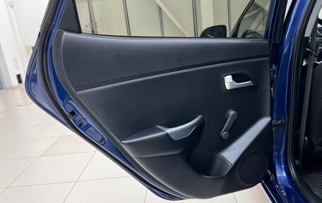 KIA Rio III рестайлинг, 2015 год, 1 240 000 рублей, 28 фотография