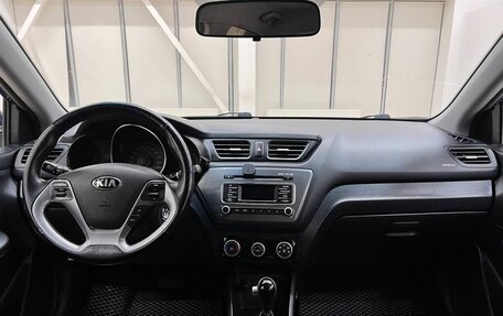 KIA Rio III рестайлинг, 2015 год, 1 240 000 рублей, 34 фотография