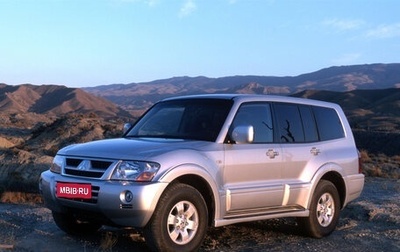 Mitsubishi Pajero III рестайлинг, 2005 год, 890 000 рублей, 1 фотография