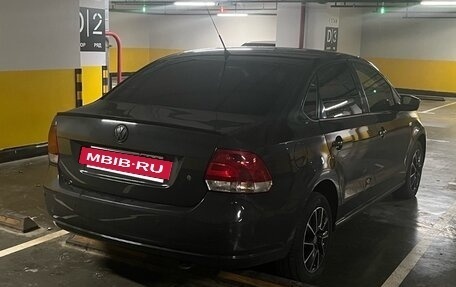 Volkswagen Polo VI (EU Market), 2011 год, 650 000 рублей, 4 фотография