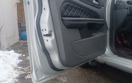 Ford Focus II рестайлинг, 2007 год, 400 000 рублей, 13 фотография