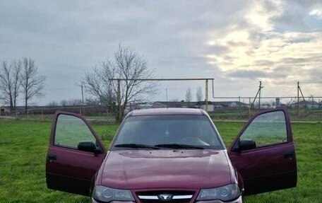 Daewoo Nexia I рестайлинг, 2010 год, 300 000 рублей, 4 фотография