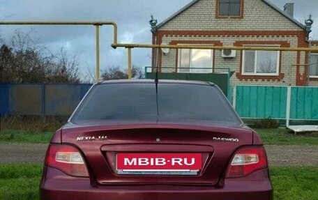 Daewoo Nexia I рестайлинг, 2010 год, 300 000 рублей, 3 фотография