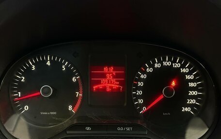 Volkswagen Polo VI (EU Market), 2013 год, 750 000 рублей, 22 фотография