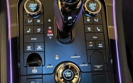 Bentley Continental GT, 2024 год, 45 000 000 рублей, 20 фотография