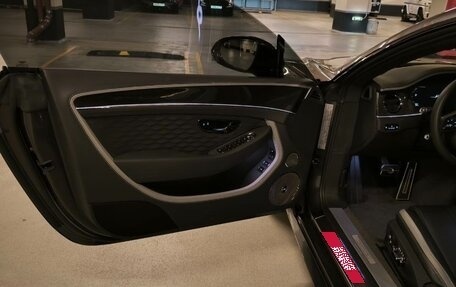 Bentley Continental GT, 2024 год, 45 000 000 рублей, 13 фотография