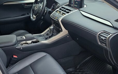 Lexus NX I, 2019 год, 3 600 000 рублей, 11 фотография