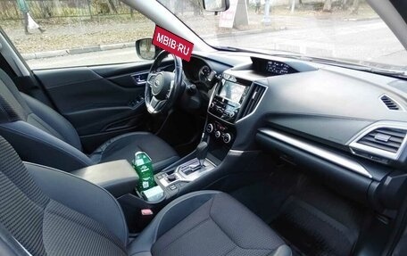 Subaru Forester, 2020 год, 2 850 000 рублей, 10 фотография