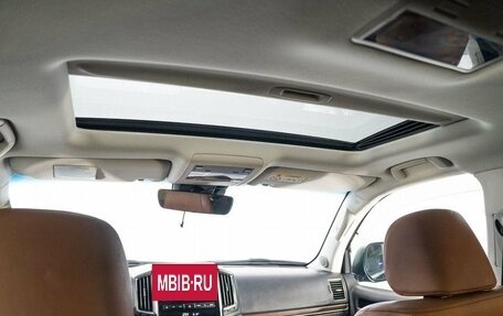 Toyota Land Cruiser 200, 2016 год, 5 900 000 рублей, 18 фотография