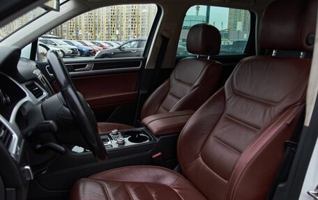 Volkswagen Touareg III, 2015 год, 2 730 000 рублей, 11 фотография